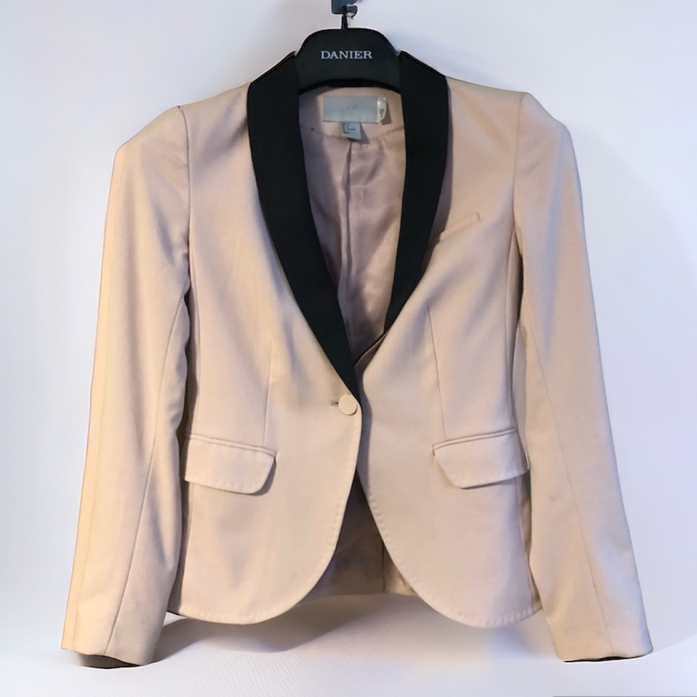 H&M Tuxedo Blazer in Dusty Light Pink Size 4